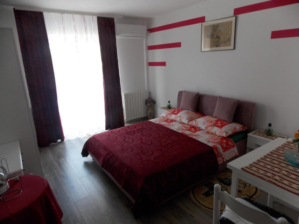 Hanifa Apartmani Rovinj Eksteriør billede