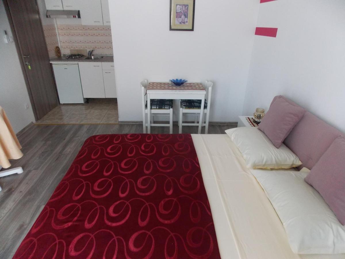 Hanifa Apartmani Rovinj Eksteriør billede